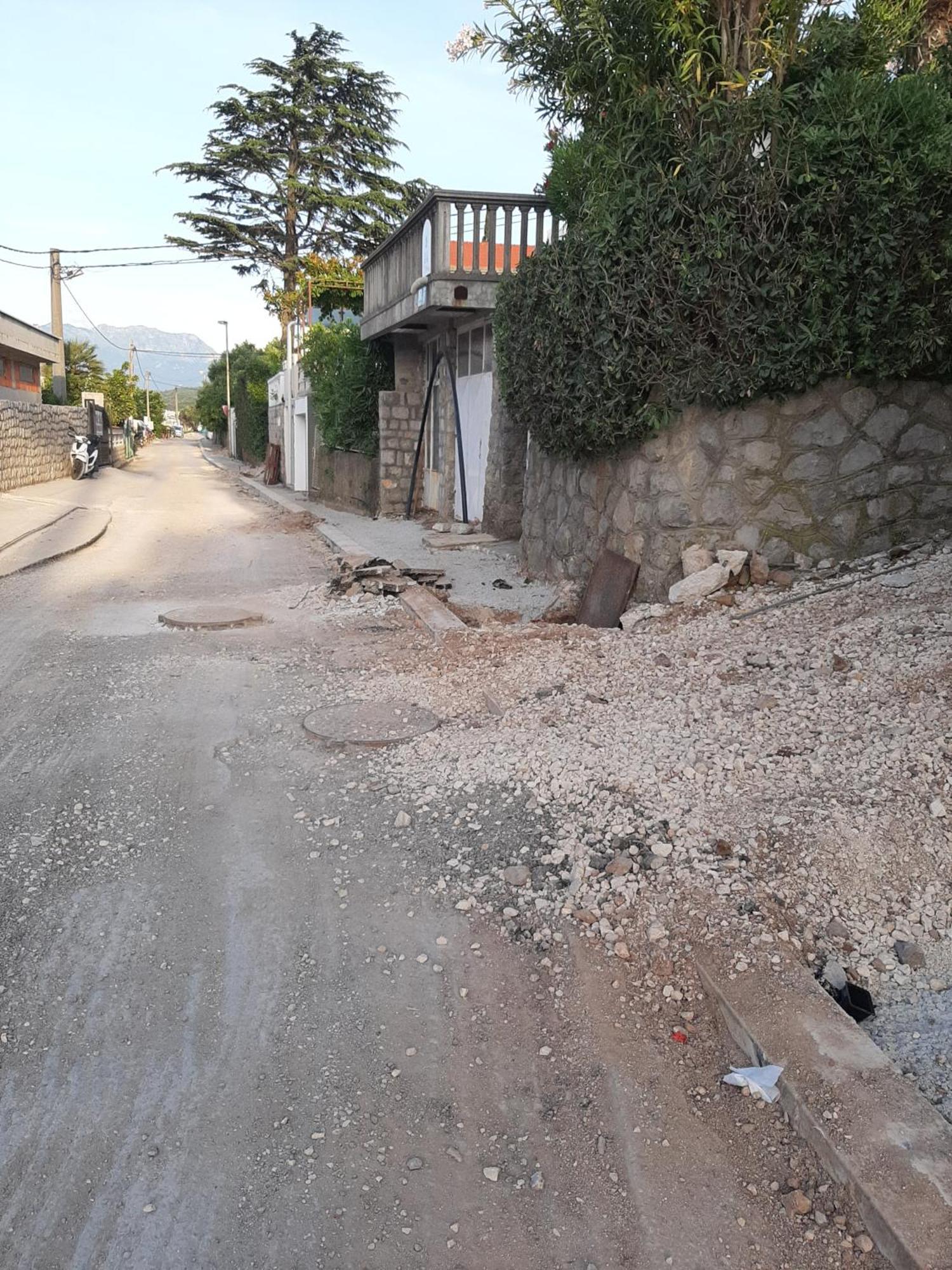 Apartments Sino More Tivat Exterior photo