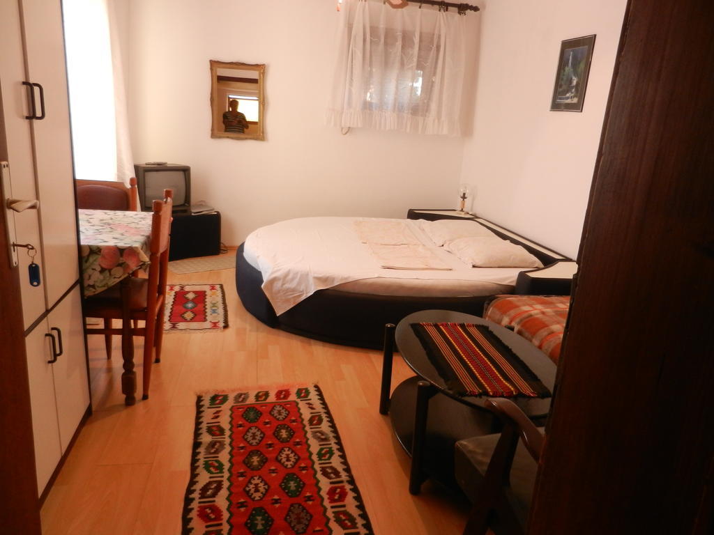 Apartments Sino More Tivat Exterior photo