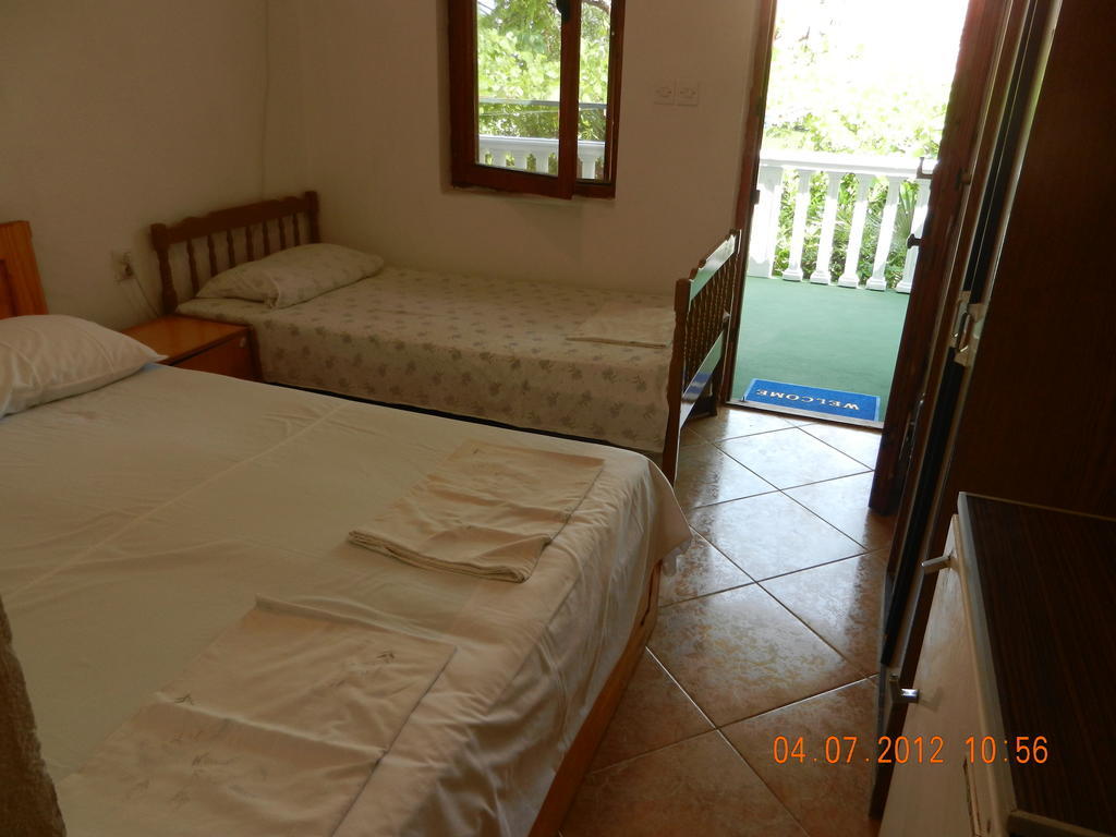 Apartments Sino More Tivat Exterior photo